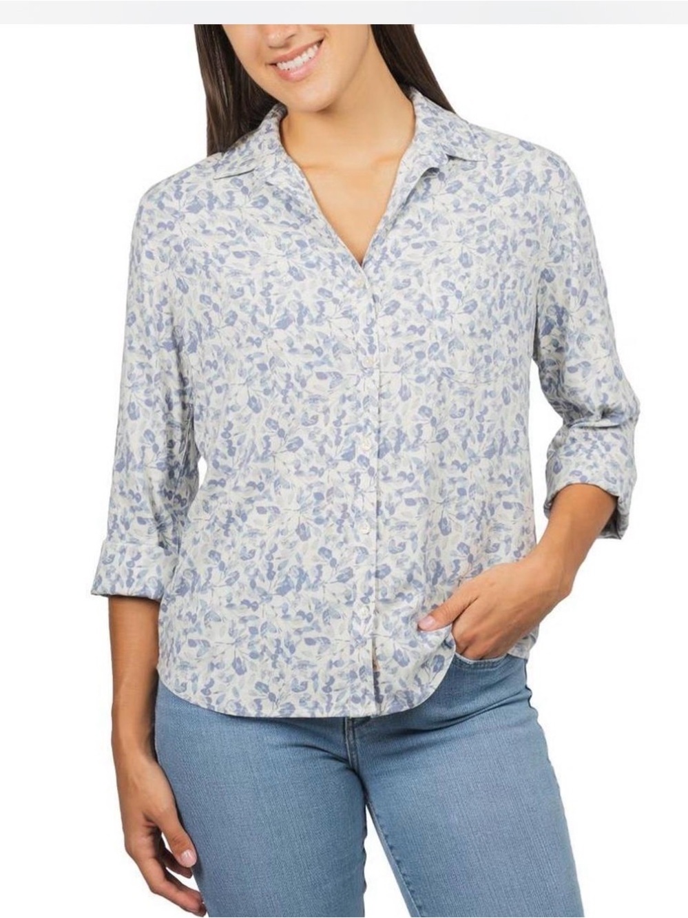 Jach’s girlfriend, button-down shirt